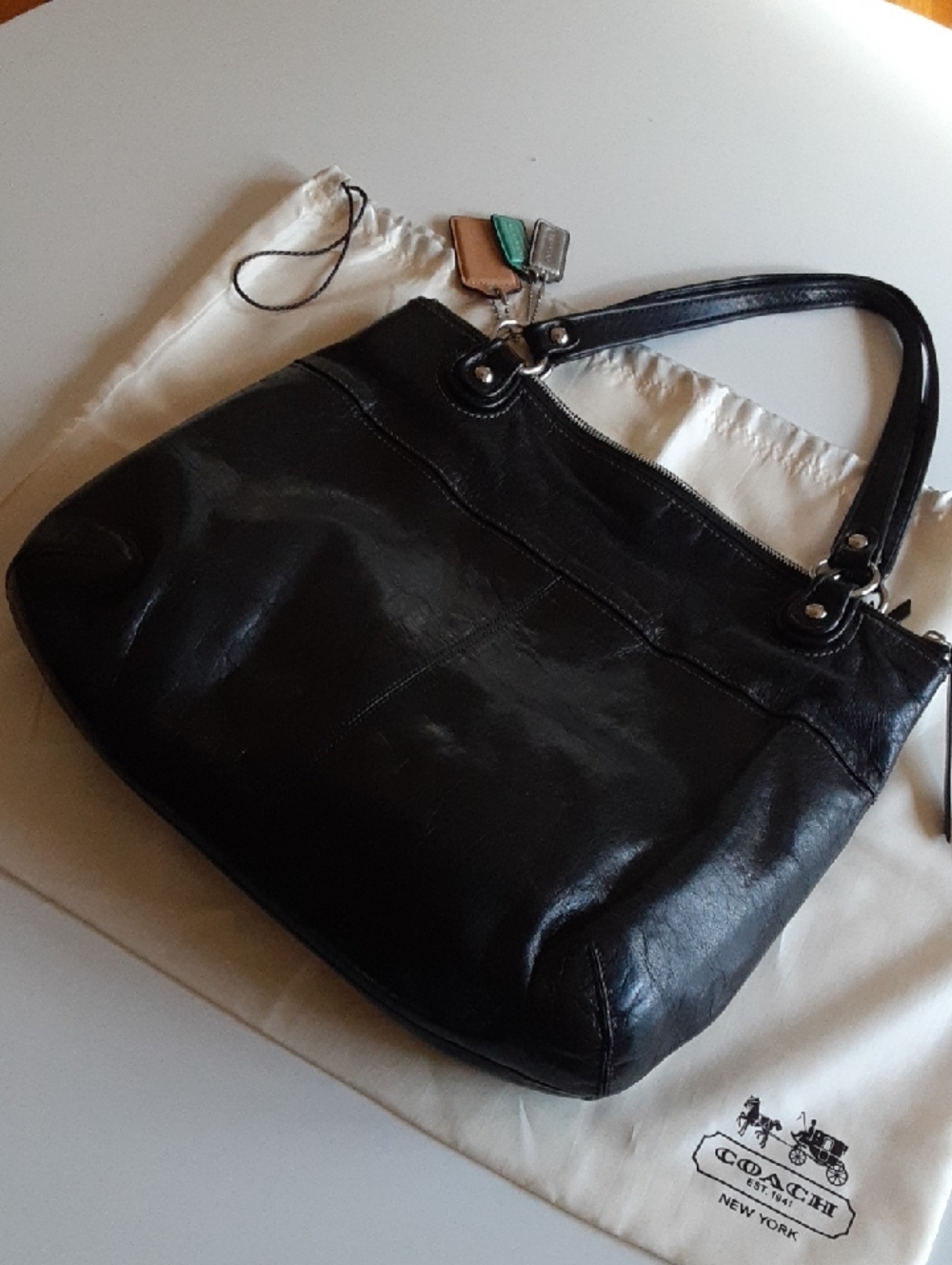 COACH Signature Poppy Glam Black Glazed Distressed Leather Tote Bag - Picture 4 of 11